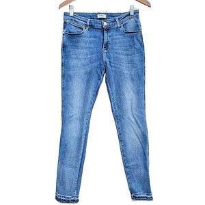 Wrangler Distressed Raw Hem Skinny Jean 30x30